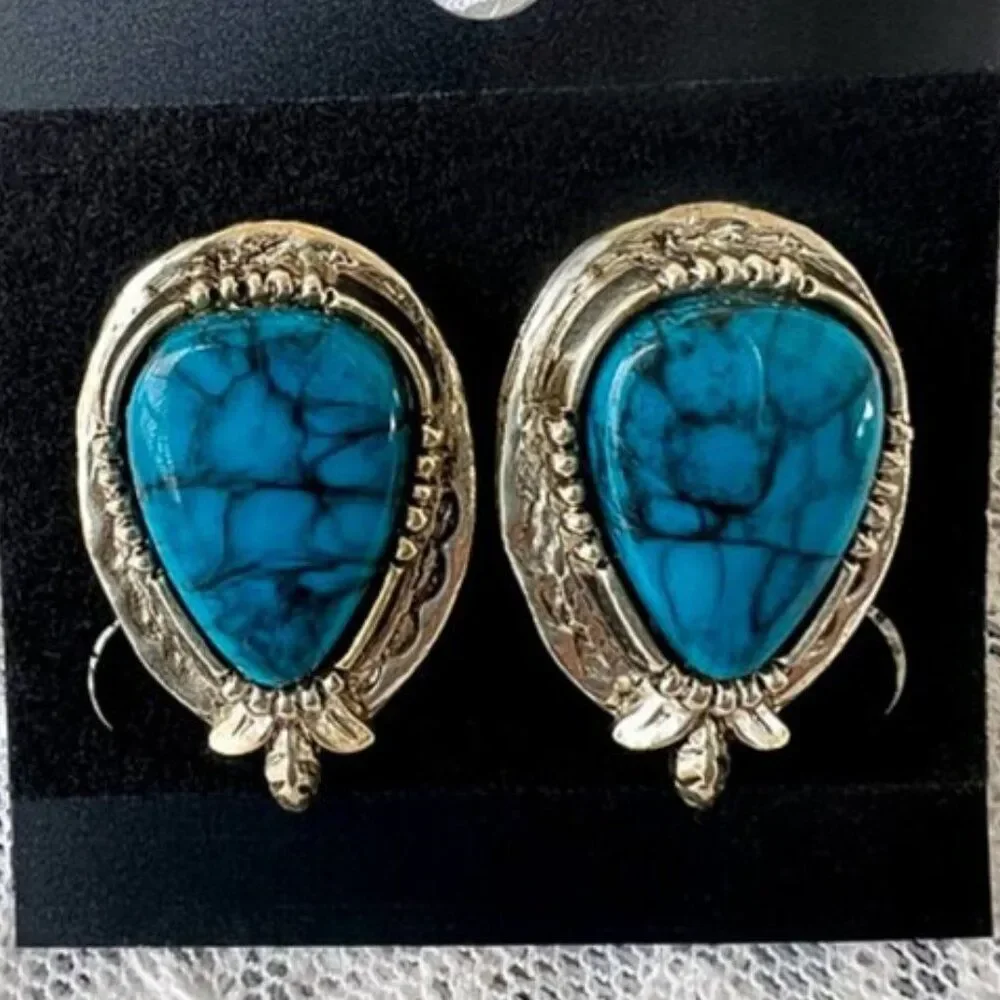 Vintage 60's 70's Signed Arthur Pepper ART Turquoise Teardrop Clip Earrings
